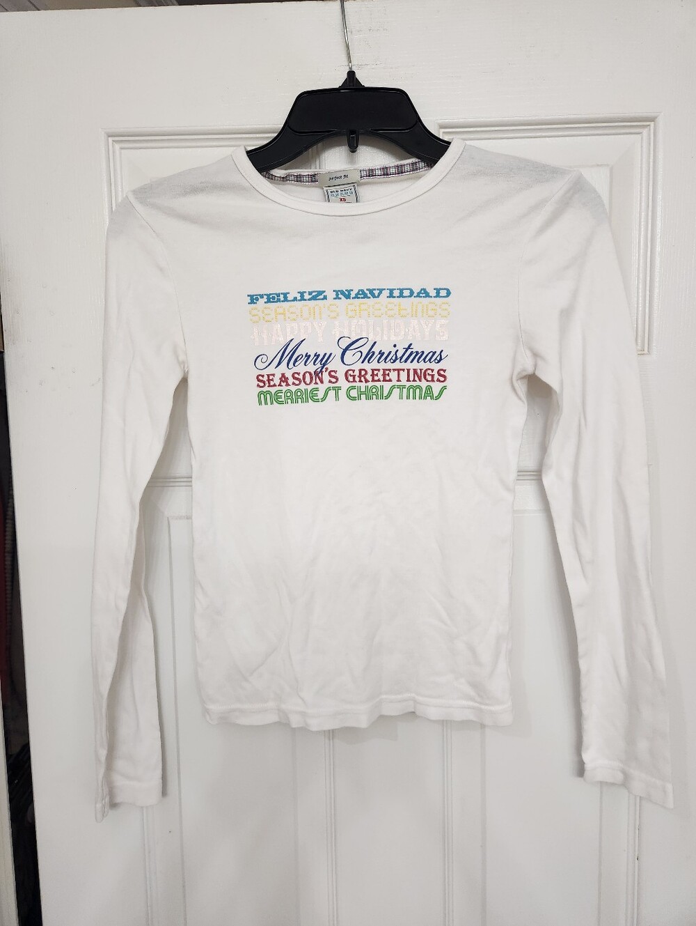 Vintage Old Navy Perfect Fit Christmas Holiday Long Sleeve Tee